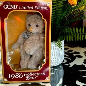 New In Box. GUND Limited Edition Bear. 1986.